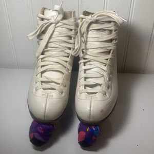 Girls RieDell Figure Skates.